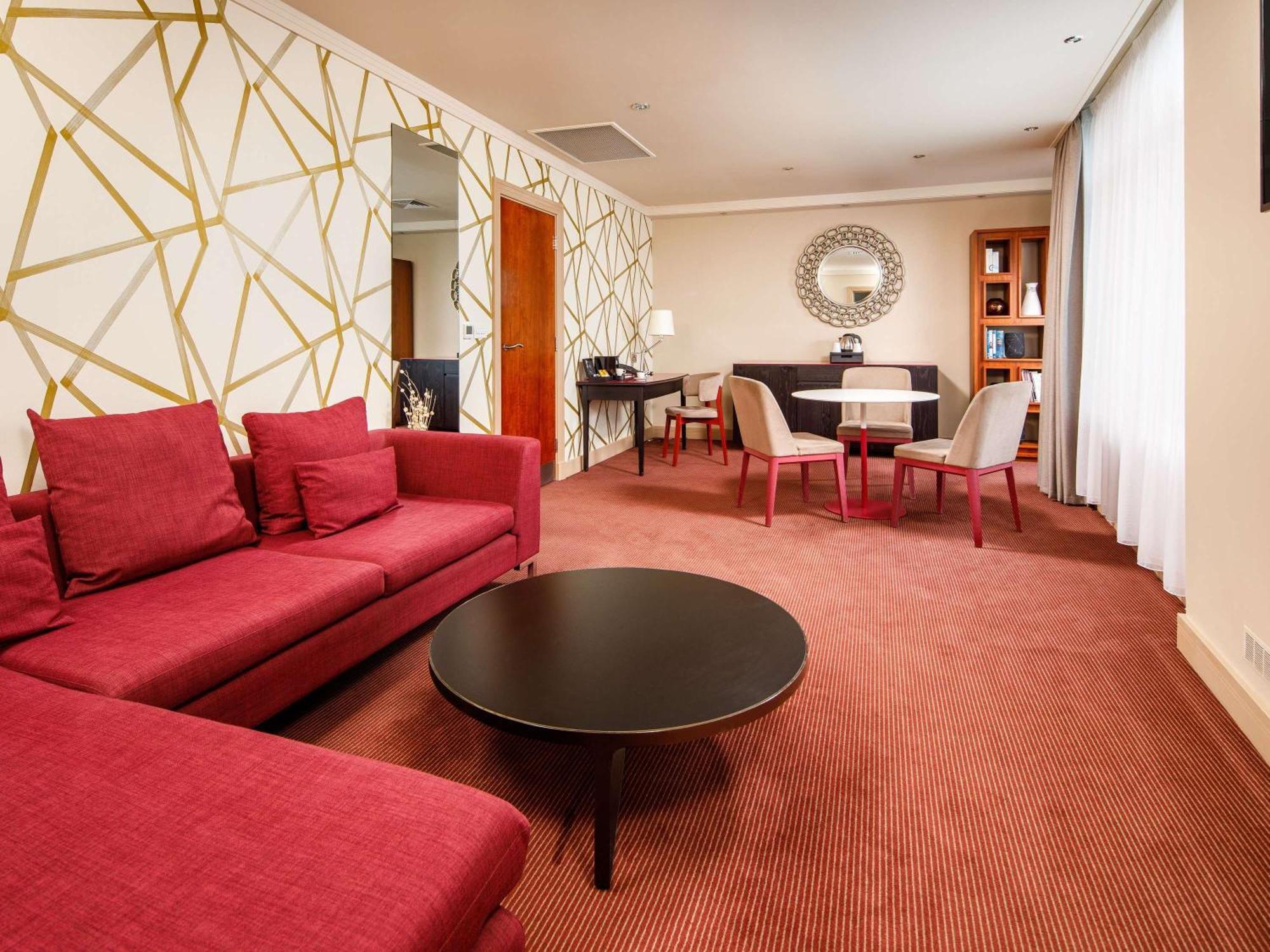 Holland House By Sunday Hotel Cardiff